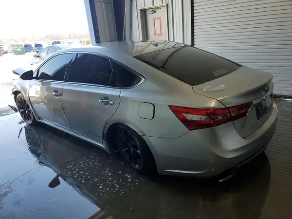 4T1BK1EB0HU250650 2017 TOYOTA AVALON - Image 2