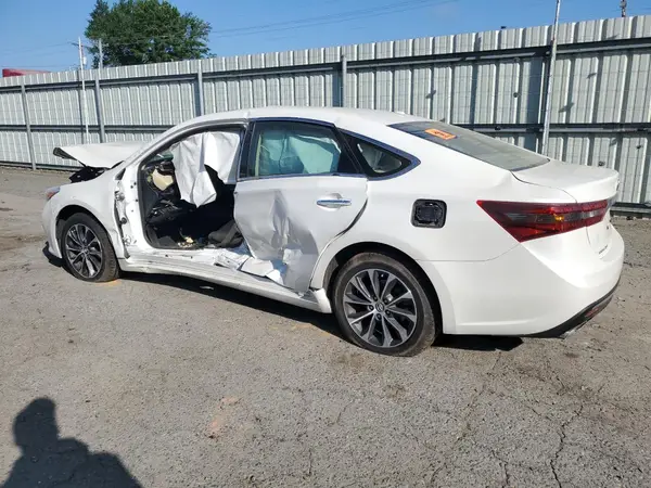 4T1BK1EB0HU264130 2017 TOYOTA AVALON - Image 2