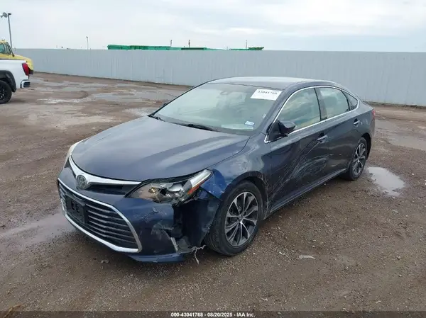 4T1BK1EB0JU280754 2018 TOYOTA AVALON - Image 2