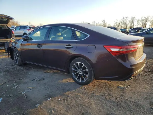 4T1BK1EB0JU284819 2018 TOYOTA AVALON - Image 2