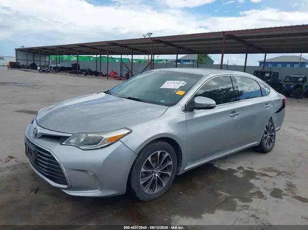 4T1BK1EB1GU207952 2016 TOYOTA AVALON - Image 2