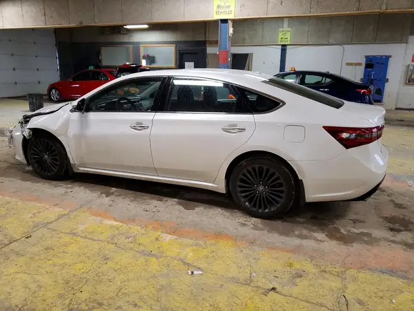 4T1BK1EB1GU209216 2016 TOYOTA AVALON - Image 2