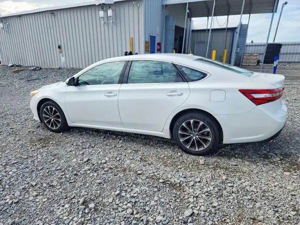 4T1BK1EB1GU211211 2016 TOYOTA AVALON - Image 2