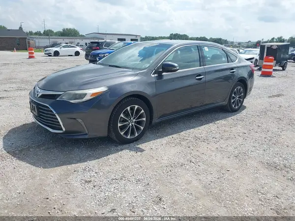 4T1BK1EB1GU217574 2016 TOYOTA AVALON - Image 2