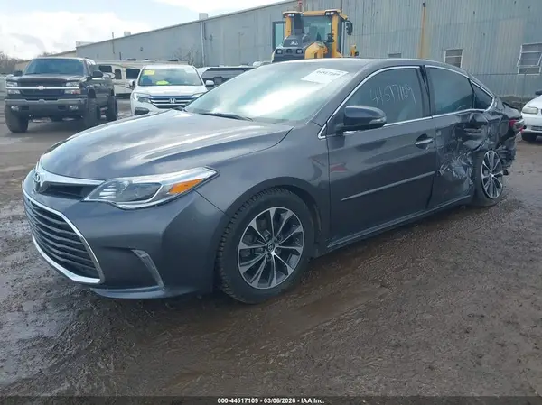 4T1BK1EB1GU226694 2016 TOYOTA AVALON - Image 2