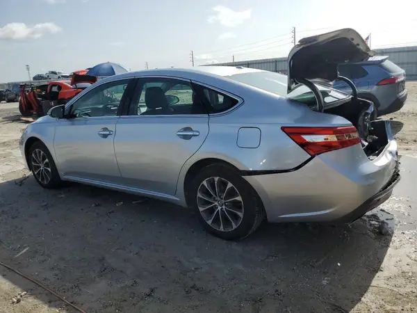 4T1BK1EB1GU231586 2016 TOYOTA AVALON - Image 2