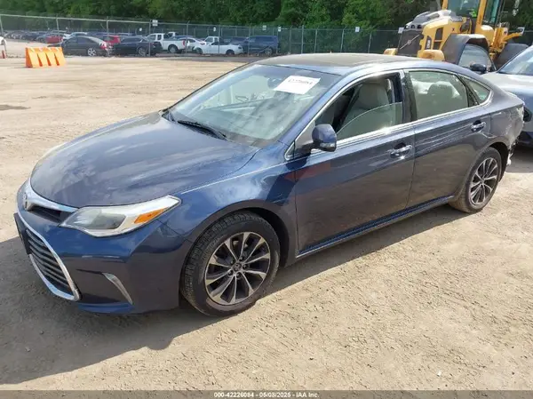 4T1BK1EB1GU236206 2016 TOYOTA AVALON - Image 2