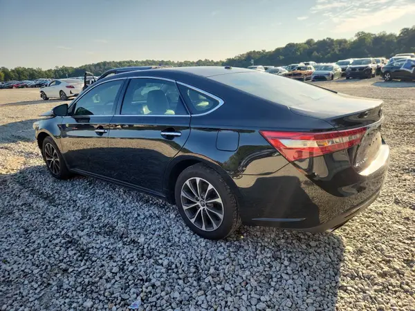 4T1BK1EB1JU274316 2018 TOYOTA AVALON - Image 2