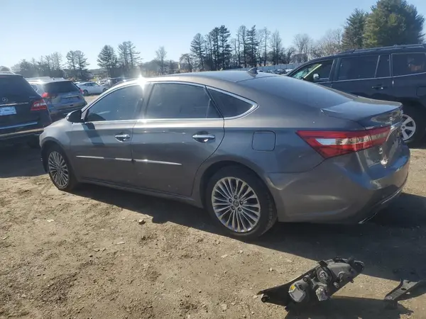 4T1BK1EB1JU276079 2018 TOYOTA AVALON - Image 2