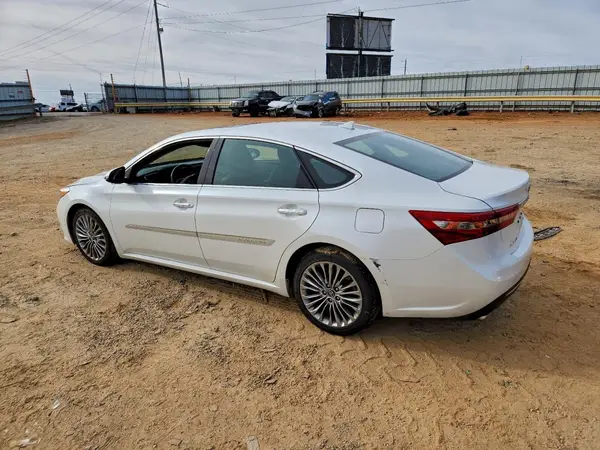 4T1BK1EB1JU276616 2018 TOYOTA AVALON - Image 2