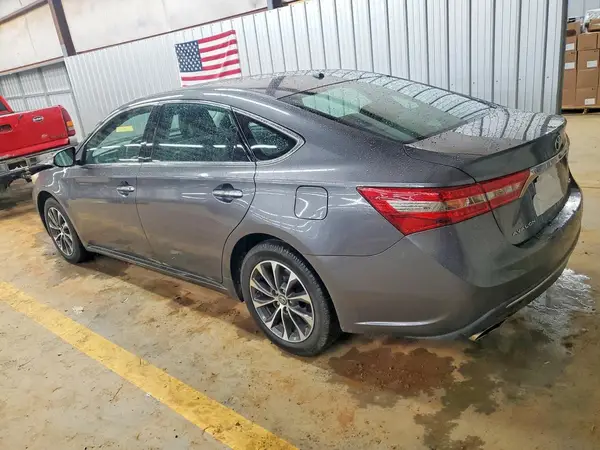 4T1BK1EB1JU279645 2018 TOYOTA AVALON - Image 2