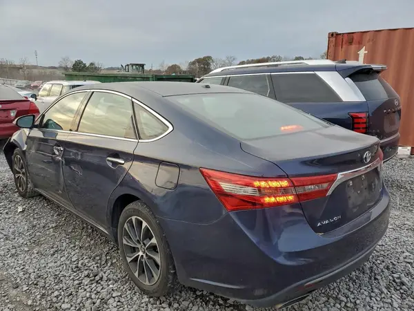 4T1BK1EB1JU279743 2018 TOYOTA AVALON - Image 2