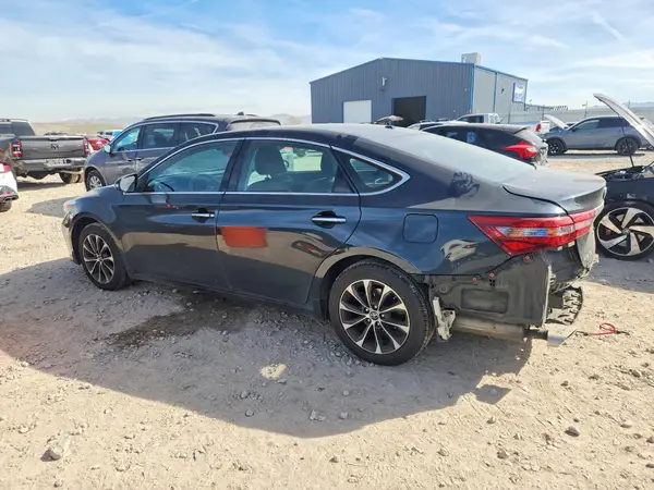 4T1BK1EB1JU286224 2018 TOYOTA AVALON - Image 2
