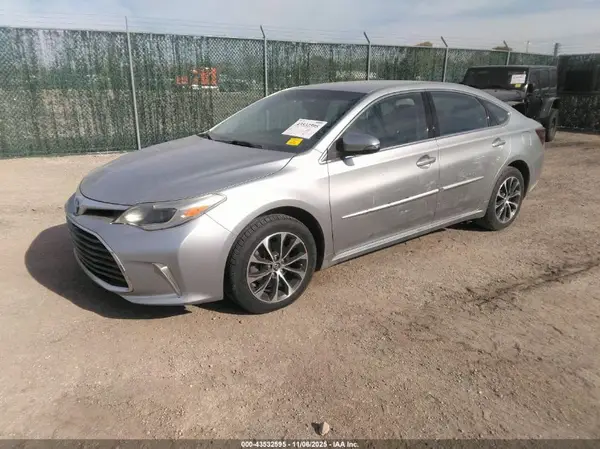 4T1BK1EB2GU195973 2016 TOYOTA AVALON - Image 2