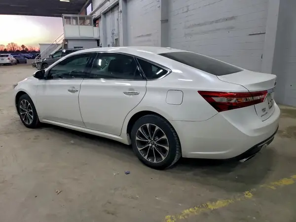 4T1BK1EB2GU231838 2016 TOYOTA AVALON - Image 2