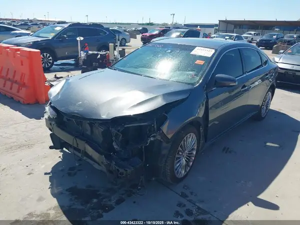 4T1BK1EB2GU236084 2016 TOYOTA AVALON - Image 2