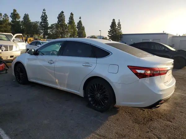 4T1BK1EB2GU236330 2016 TOYOTA AVALON - Image 2