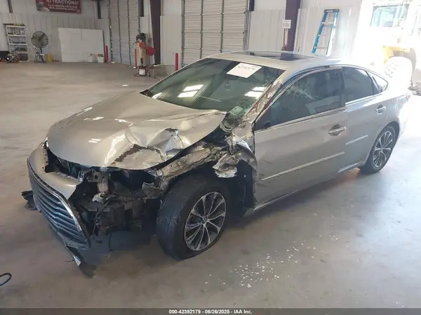 4T1BK1EB2GU239700 2016 TOYOTA AVALON - Image 2