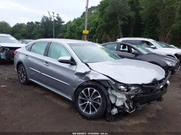 4T1BK1EB2GU240877 2016 TOYOTA AVALON - Image 1