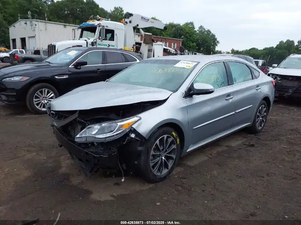 4T1BK1EB2GU240877 2016 TOYOTA AVALON - Image 2