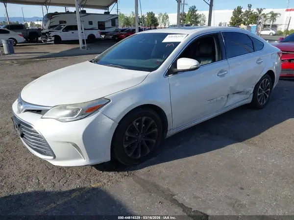 4T1BK1EB2HU243635 2017 TOYOTA AVALON - Image 2