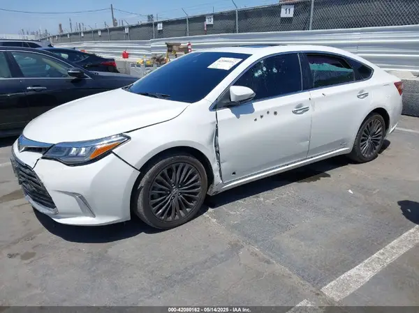 4T1BK1EB2HU250987 2017 TOYOTA AVALON - Image 2