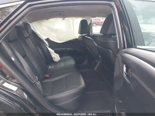 4T1BK1EB2JU271022 2018 TOYOTA AVALON - Image 8