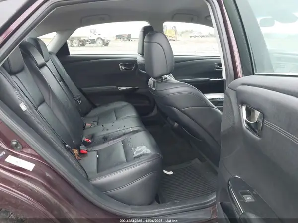 4T1BK1EB2JU271182 2018 TOYOTA AVALON - Image 8