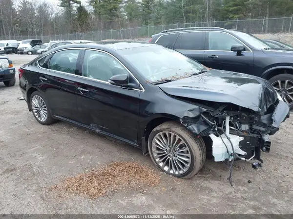 4T1BK1EB2JU272249 2018 TOYOTA AVALON - Image 1