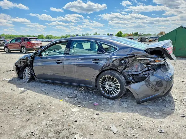 4T1BK1EB2JU274194 2018 TOYOTA AVALON - Image 2