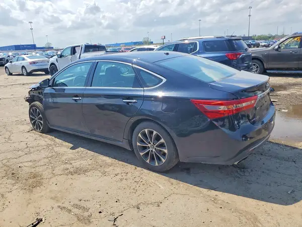 4T1BK1EB2JU274311 2018 TOYOTA AVALON - Image 2