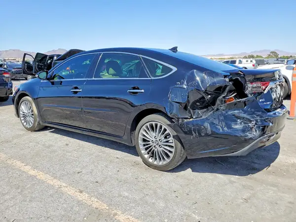 4T1BK1EB2JU280254 2018 TOYOTA AVALON - Image 2