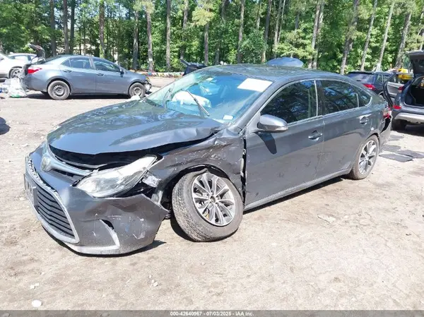 4T1BK1EB2JU283252 2018 TOYOTA AVALON - Image 2
