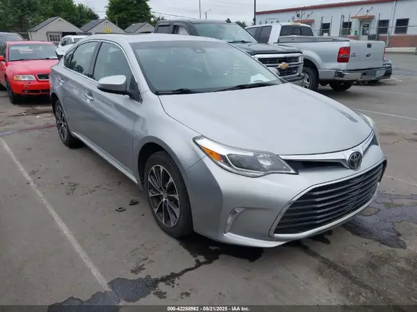 4T1BK1EB2JU285938 2018 TOYOTA AVALON - Image 1