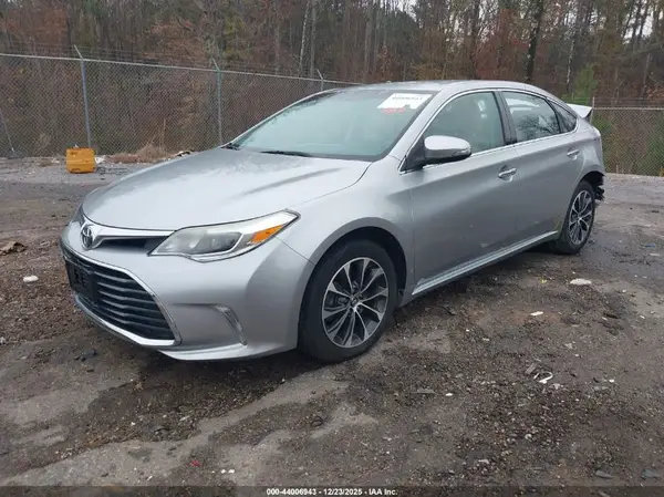 4T1BK1EB3GU204132 2016 TOYOTA AVALON - Image 2