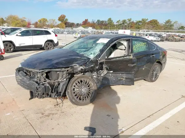 4T1BK1EB3GU206463 2016 TOYOTA AVALON - Image 2