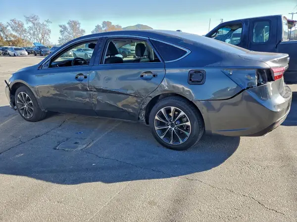 4T1BK1EB3GU236210 2016 TOYOTA AVALON - Image 2