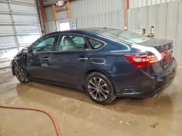 4T1BK1EB3HU247516 2017 TOYOTA AVALON - Image 2
