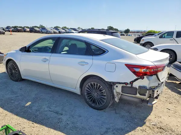 4T1BK1EB3HU258712 2017 TOYOTA AVALON - Image 2