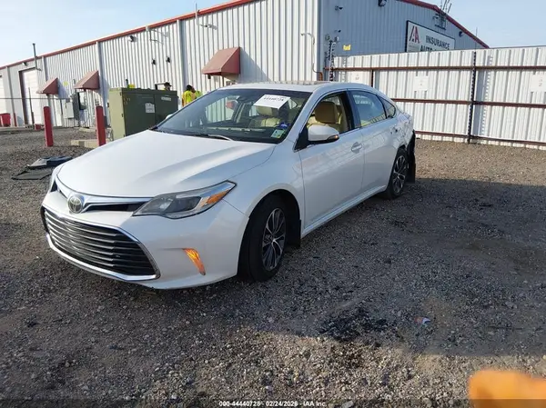 4T1BK1EB3HU263473 2017 TOYOTA AVALON - Image 2