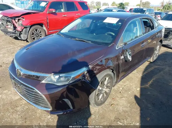 4T1BK1EB3HU264025 2017 TOYOTA AVALON - Image 2