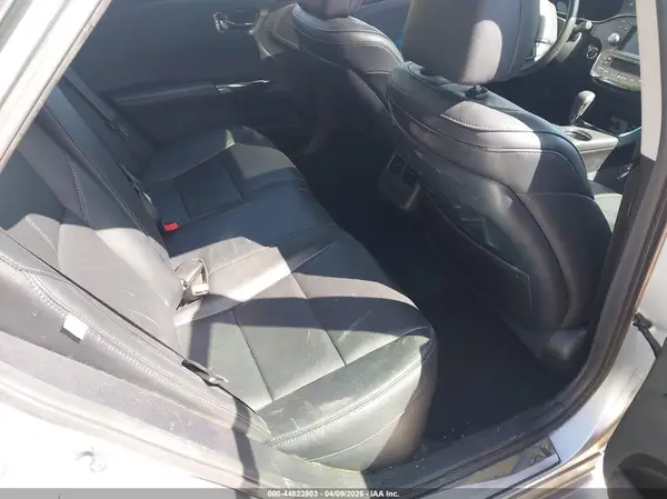 4T1BK1EB3JU266122 2018 TOYOTA AVALON - Image 8