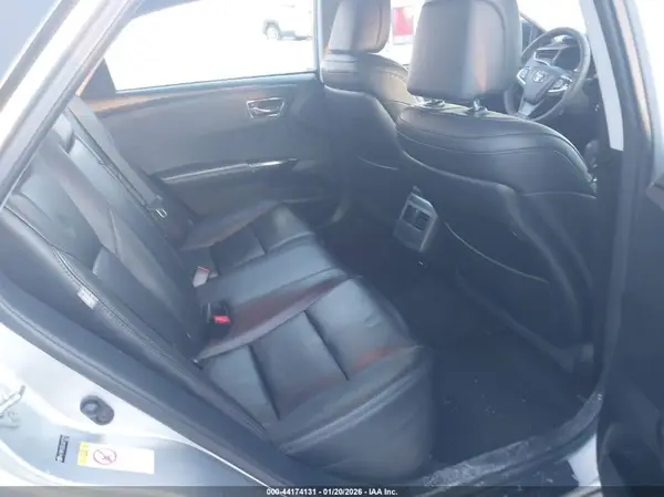 4T1BK1EB3JU272213 2018 TOYOTA AVALON - Image 8