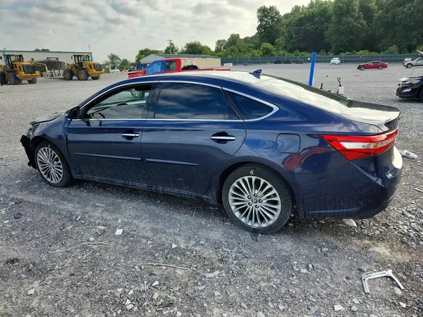 4T1BK1EB3JU273572 2018 TOYOTA AVALON - Image 2