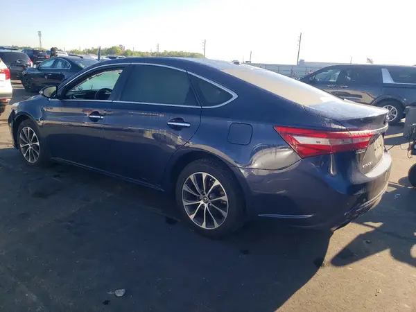 4T1BK1EB3JU276388 2018 TOYOTA AVALON - Image 2