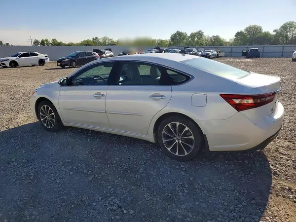 4T1BK1EB3JU279775 2018 TOYOTA AVALON - Image 2