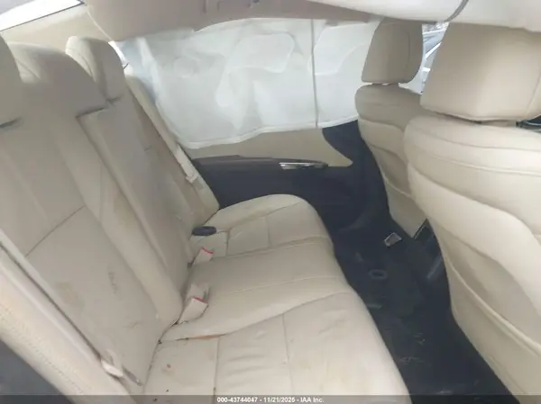 4T1BK1EB3JU281638 2018 TOYOTA AVALON - Image 8