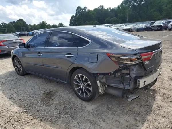 4T1BK1EB3JU285351 2018 TOYOTA AVALON - Image 2