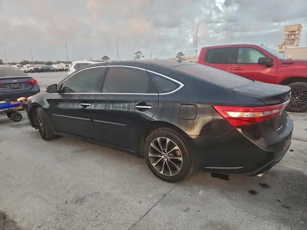 4T1BK1EB4GU214863 2016 TOYOTA AVALON - Image 2