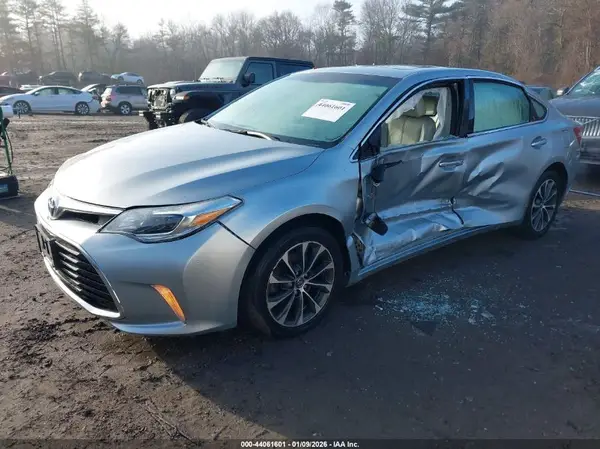 4T1BK1EB4GU214958 2016 TOYOTA AVALON - Image 2